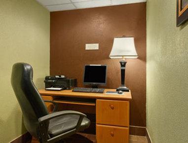 Baymont By Wyndham East Hotel Louisville