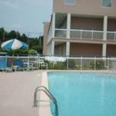 Hotel Baymont By Wyndham East Louisville